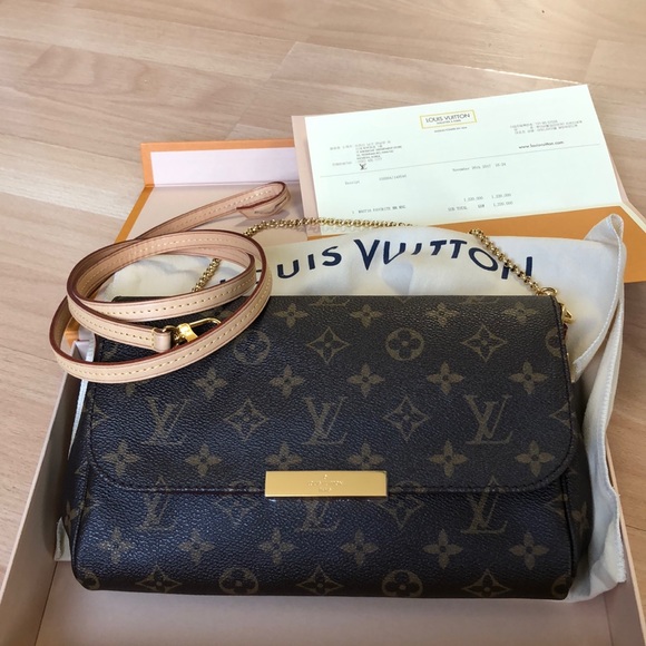 Louis Vuitton Handbags - Authentic Louis Vuitton Favorite MM